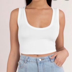 Tobi Dana Scoop Neck Crop Top
